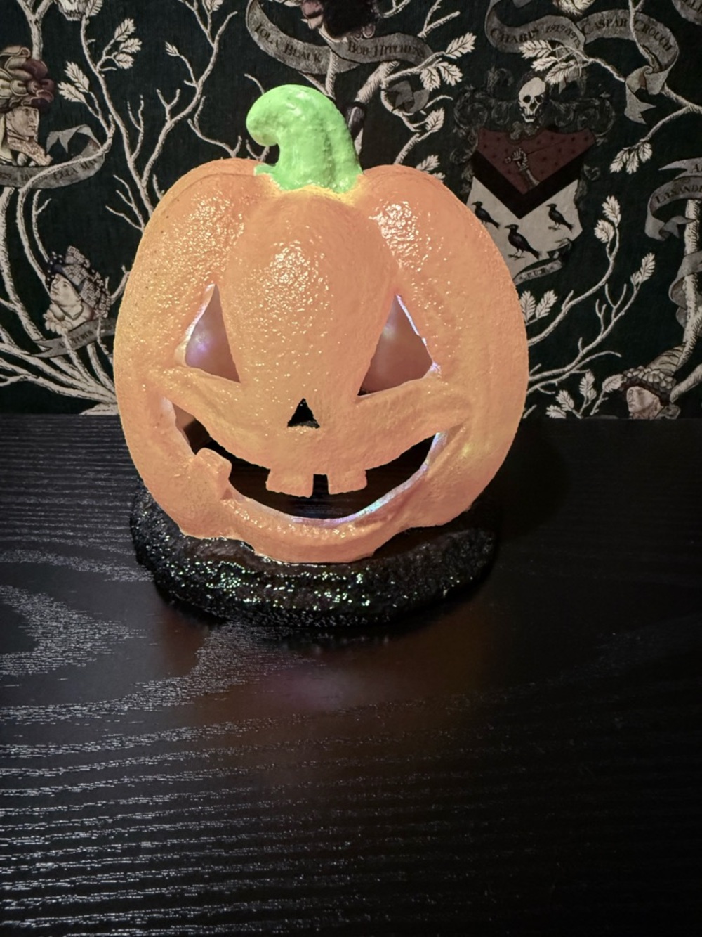Light-Up Jack-o'-Lantern Pumpkin